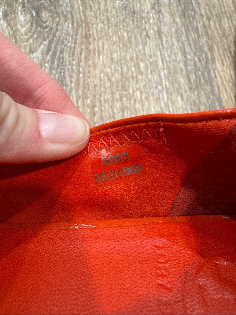 Tory Burch Reva Ballet Flat Women’s 8M Gold Logo Lobster orange Leather solid - Picture 6 of 7